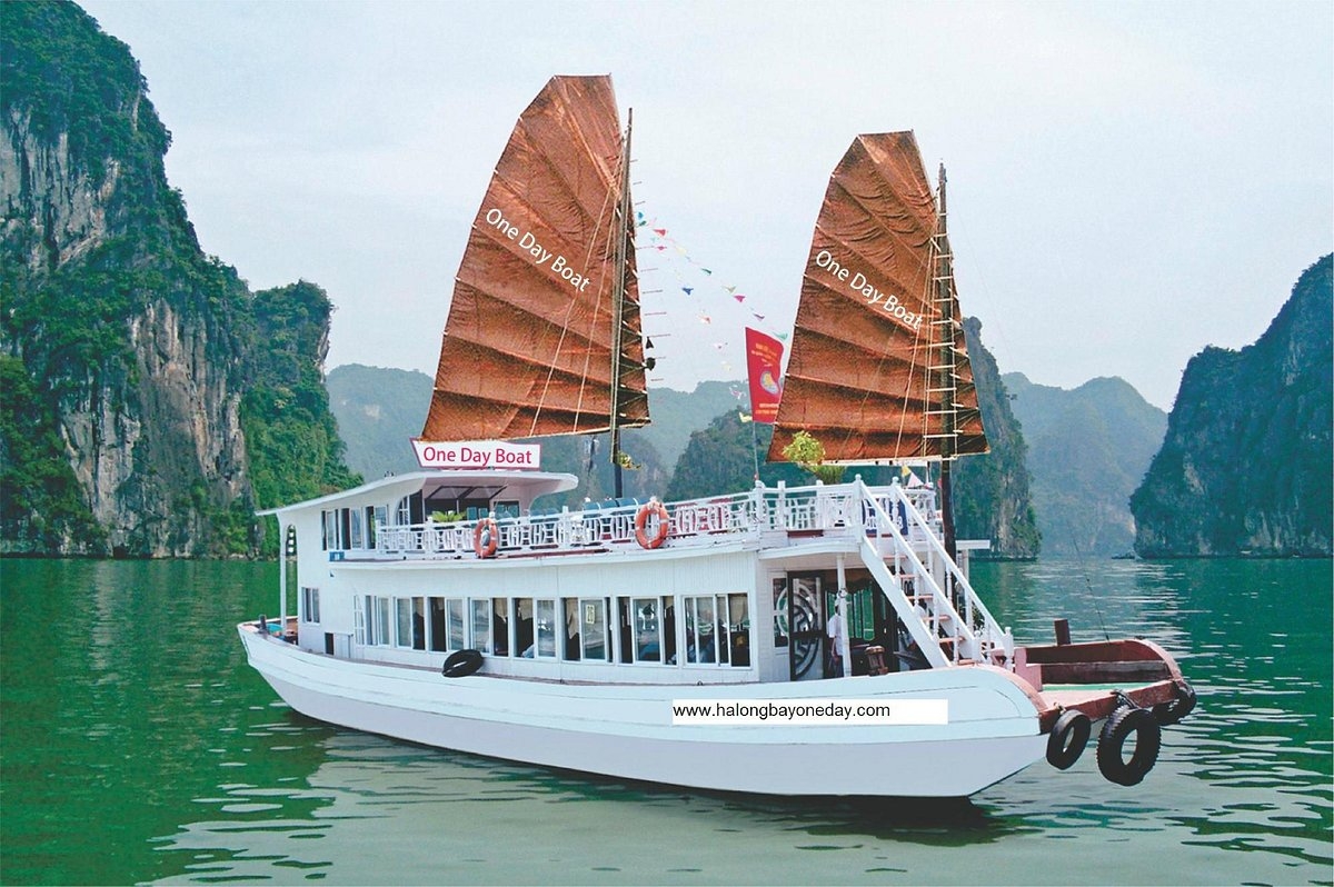 Ha Long cruise tour schedule 1 day