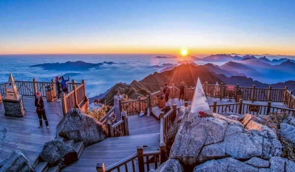 Northwest tour with 5-day, 4-night