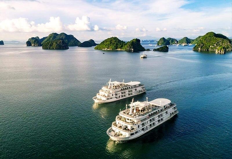 Ha Long - Ninh Binh - Hanoi 4 days 3 nights