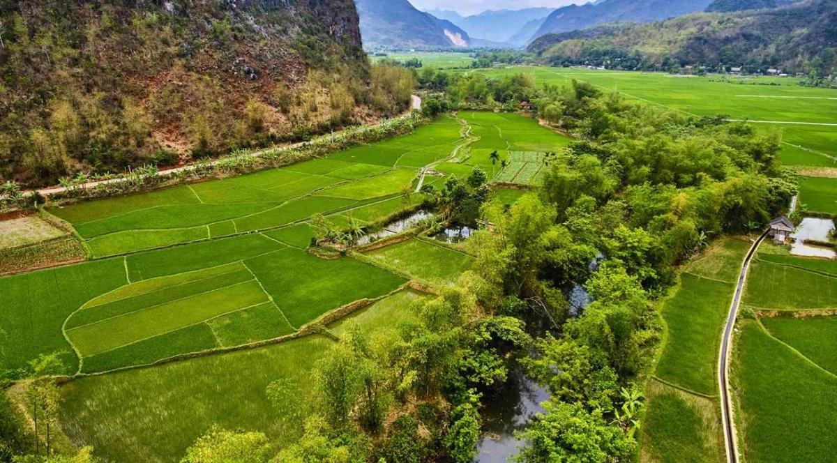 Moc Chau 2 days 1 night