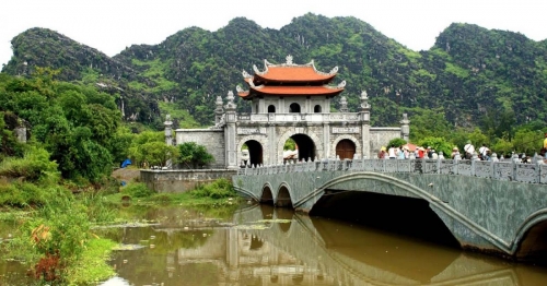 Ninh Binh – Ha Long – Sapa 4 days 3 nights