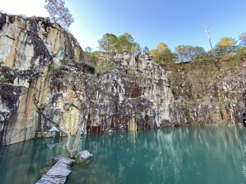 Tuyet Tinh Coc – Trang An – Hang Mua