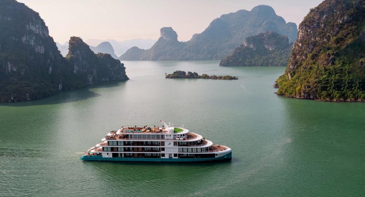Ha Long cruise tour schedule 1 day