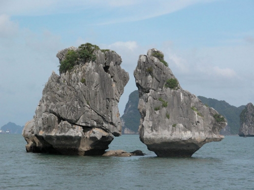 Highlights of Smile Travel's 4-day, 3-night Ha Long - Sapa tour