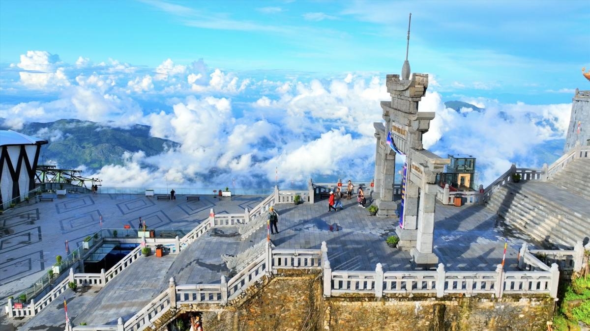 Highlights of the Hanoi – Ha Giang – Sapa 6 days 5 nights tour